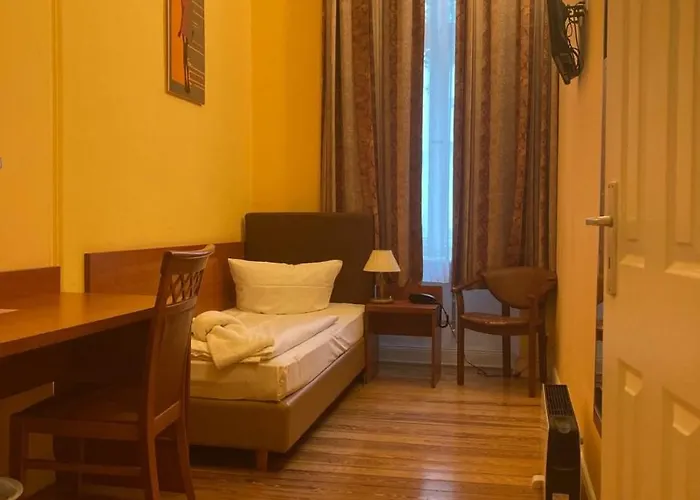 Am Kurfuerstendamm Szálloda Berlin