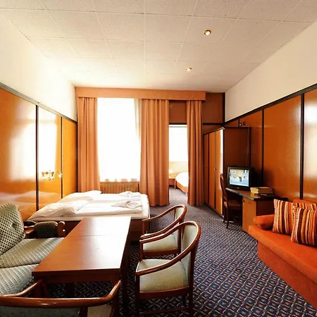 Am Kurfuerstendamm Hotel
