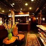 سيتي آم كورفورشتندم فندق 3*
