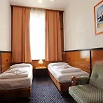 Am Kurfuerstendamm Hotel 3*