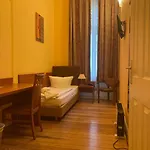 سيتي آم كورفورشتندم فندق برلين