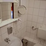 Am Kurfuerstendamm 3* Berlin