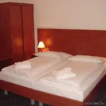سيتي آم كورفورشتندم 3*