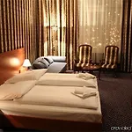 سيتي آم كورفورشتندم فندق