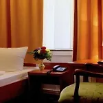 فندق سيتي آم كورفورشتندم برلين