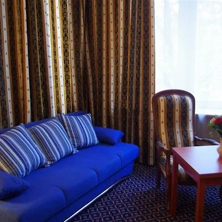 Am Kurfuerstendamm 3* Βερολίνο