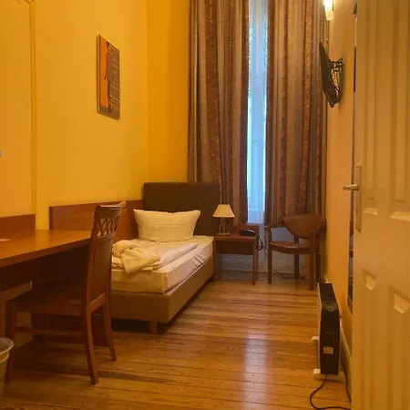 Am Kurfuerstendamm Ξενοδοχείο Βερολίνο