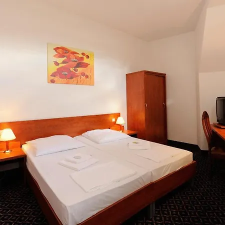 Szálloda Am Kurfuerstendamm 3*