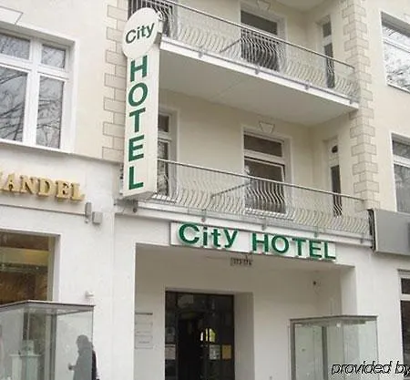 Am Kurfuerstendamm Szálloda Berlin